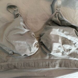 Kindred Bravely Gray Nursing Bra